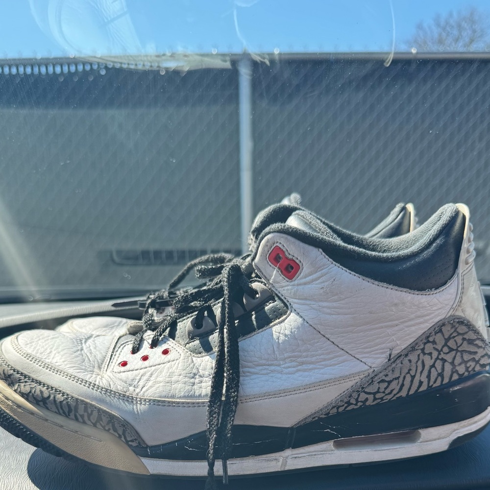 Nike Air Jordan 3 Retro “Infrared 23” Size 13 White/Black Cmnt Gray 136064-123